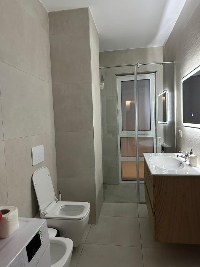 Eme Apartments - Kompleksi San Pietro, Gjiri I Lalzit Durrës Exterior foto