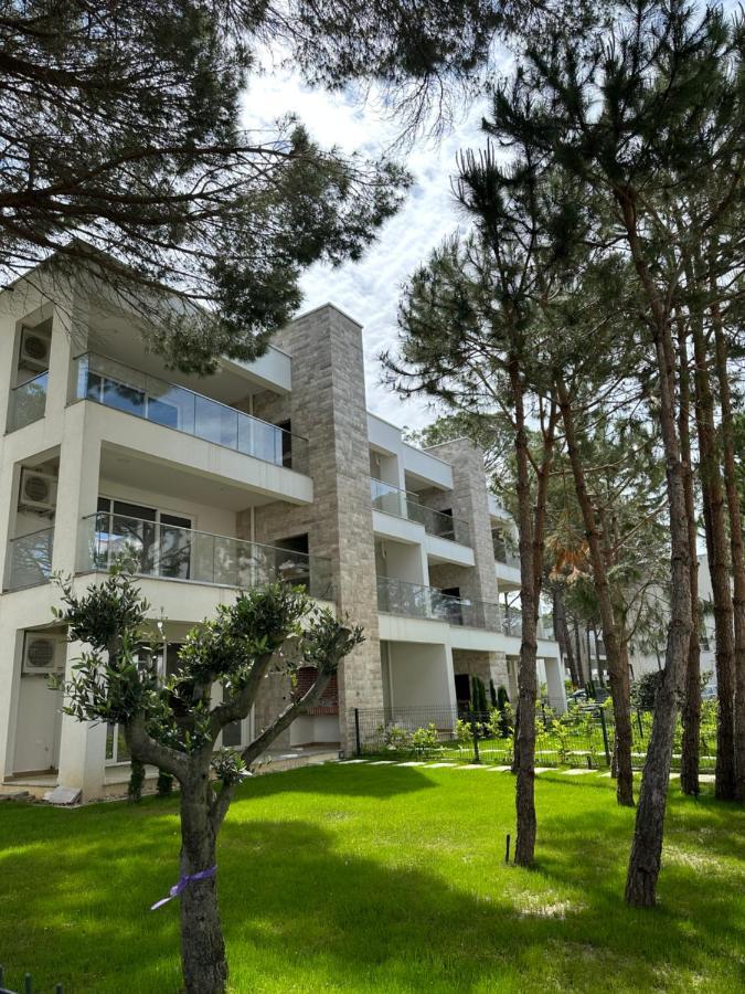 Eme Apartments - Kompleksi San Pietro, Gjiri I Lalzit Durrës Exterior foto