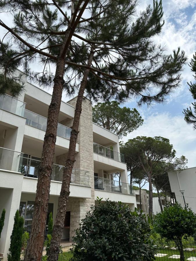 Eme Apartments - Kompleksi San Pietro, Gjiri I Lalzit Durrës Exterior foto